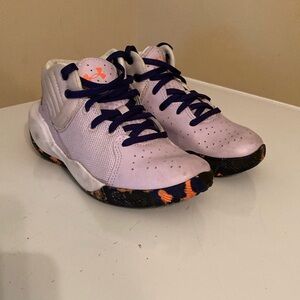 Kids Purple Basketball Shoes